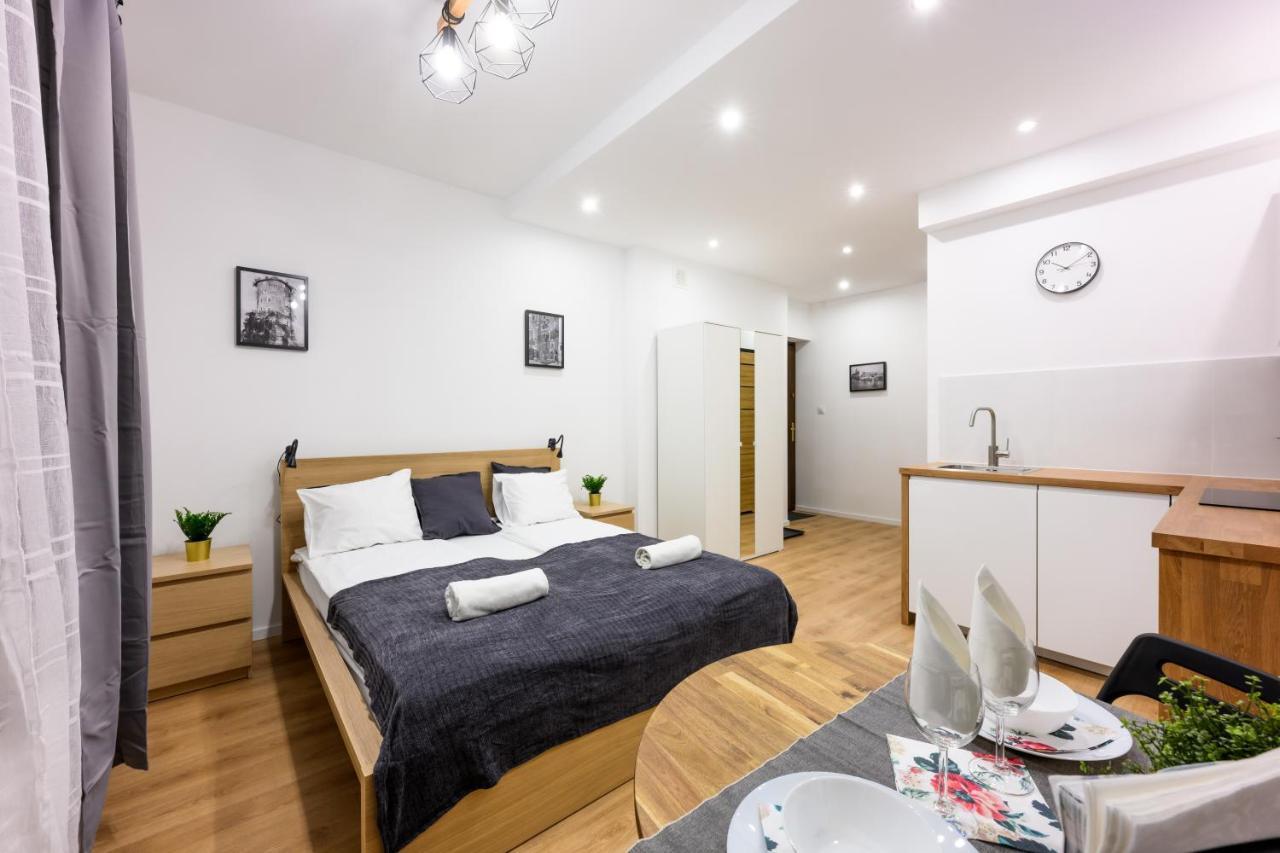 Cracow Rent Apartments - Spacious Apartments For 2-7 People In Quiet Area - Kolberga Street Nr 3 - 10 Min To Main Square By Foot Краков Экстерьер фото