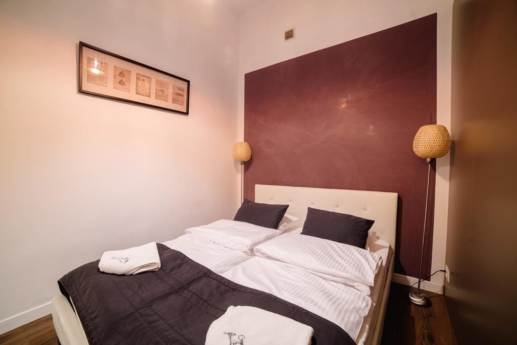Cracow Rent Apartments - Spacious Apartments For 2-7 People In Quiet Area - Kolberga Street Nr 3 - 10 Min To Main Square By Foot Краков Экстерьер фото