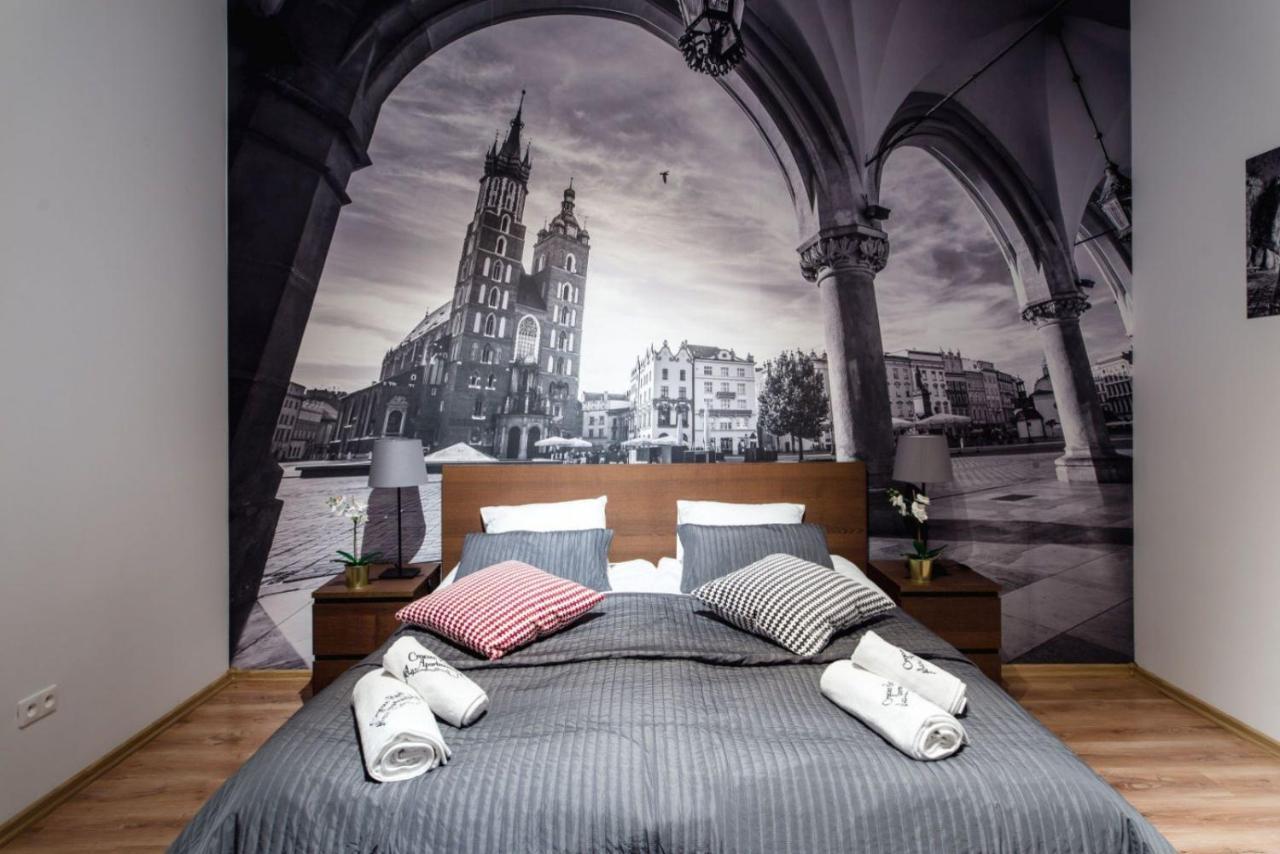 Cracow Rent Apartments - Spacious Apartments For 2-7 People In Quiet Area - Kolberga Street Nr 3 - 10 Min To Main Square By Foot Краков Экстерьер фото